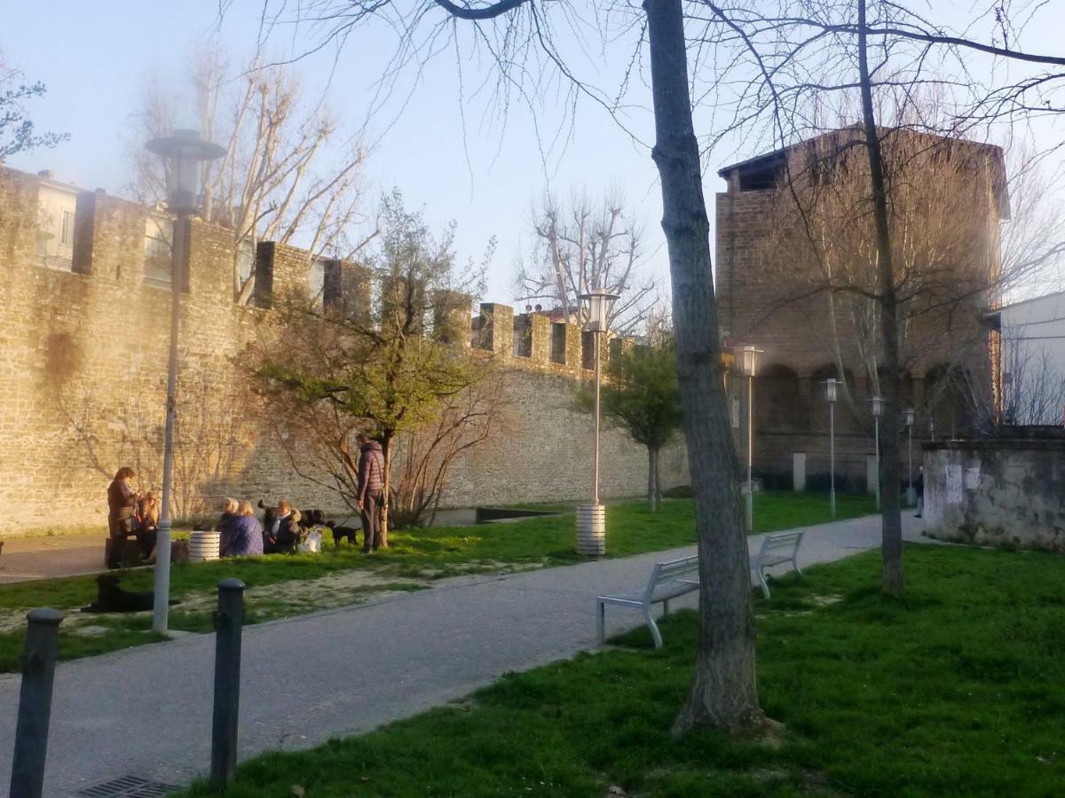 Appartamento Porta San Frediano Florenţa Exterior foto